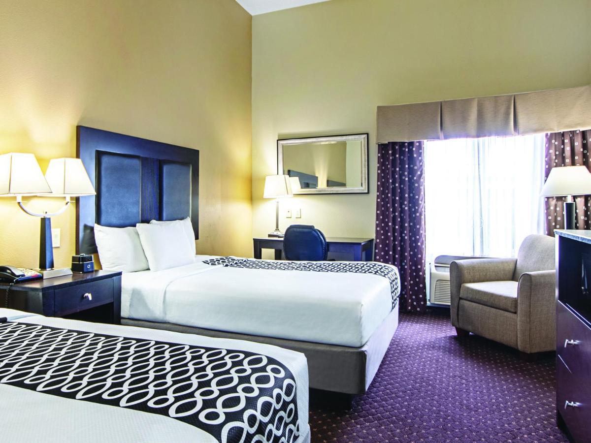 La Quinta By Wyndham Houston New Caney Dış mekan fotoğraf